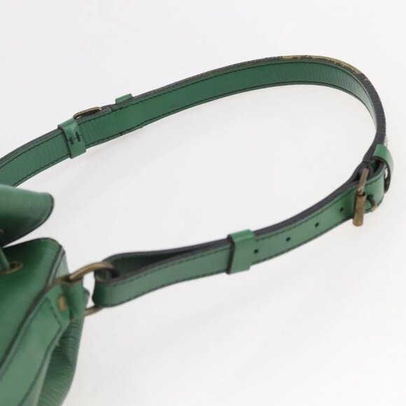 LOUIS VUITTON Epi Petit Noe Shoulder Bag Green M44104 LV Auth 143573 - Picture 9 of 16